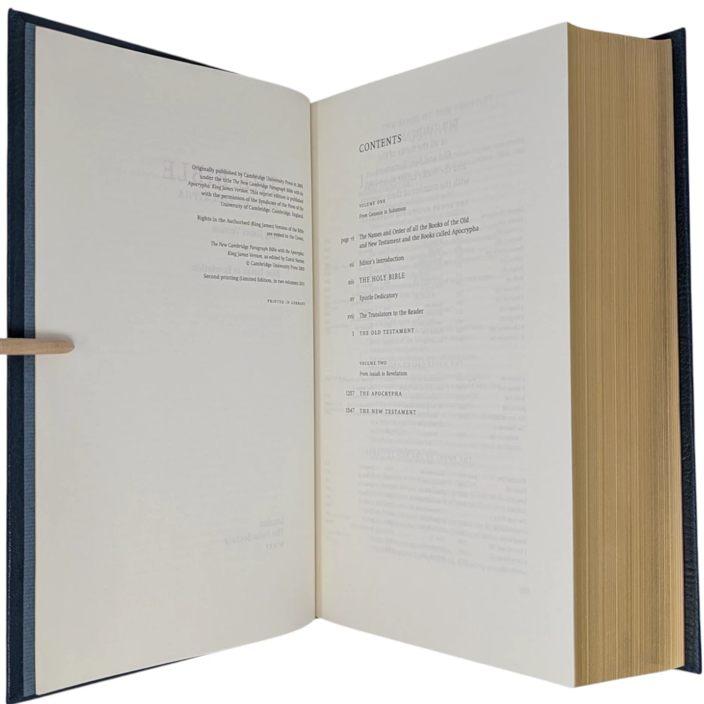 The Bible, with the Apocrypha, King James Version