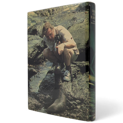 Life on Earth: A Natural History