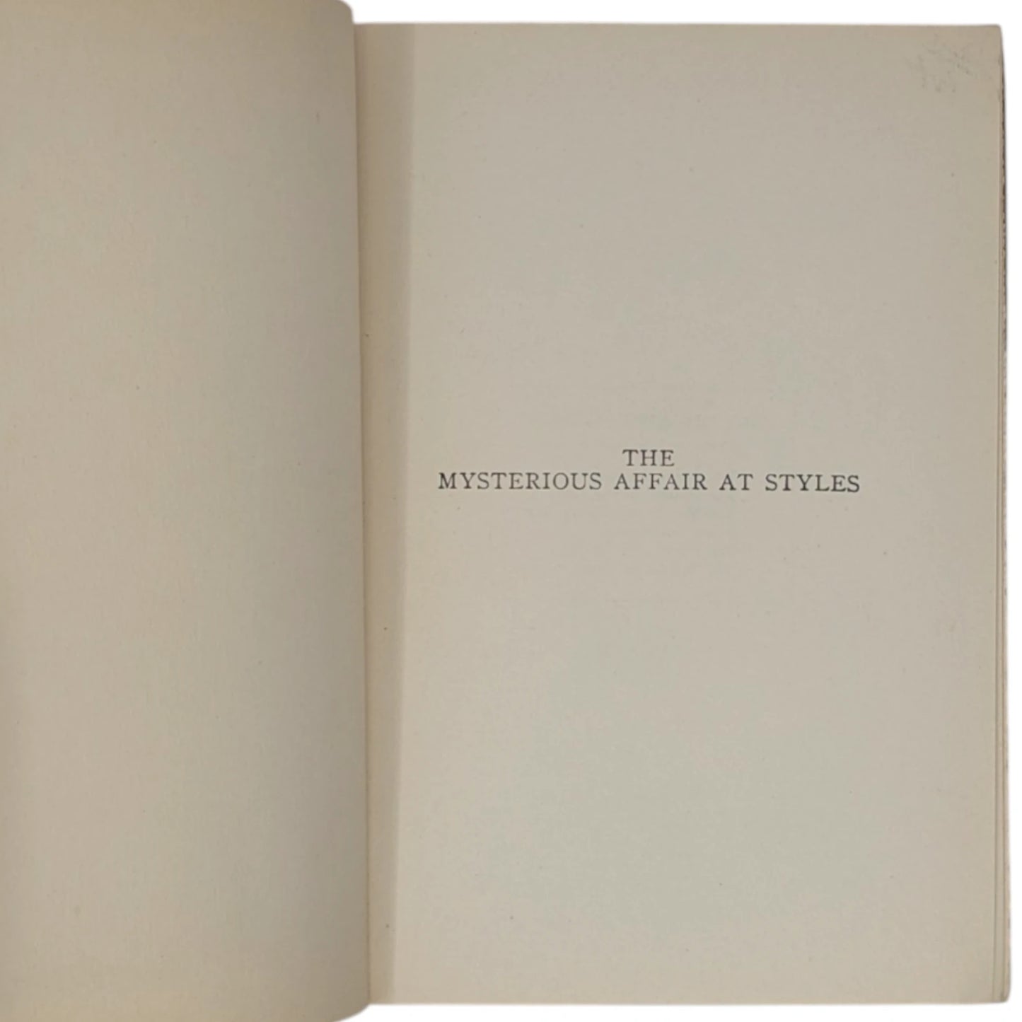 The Mysterious Affair at Styles: A Detective Story