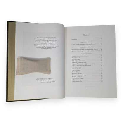 The Folio Book of Carols